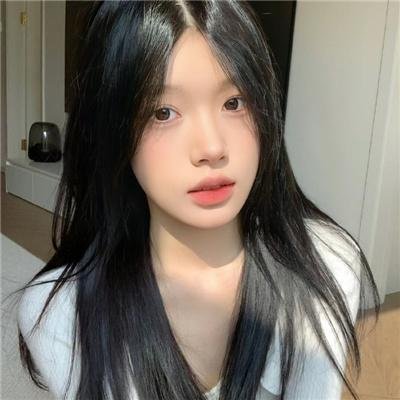 女扮男装后郁先生动了心